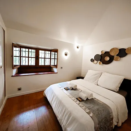 Tagibao Avec Piscine Chauffee Et *