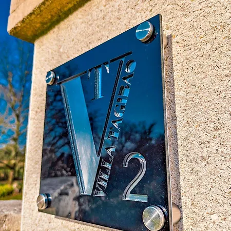 Tagibao Avec Piscine Chauffee Et *