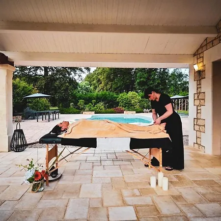 Tagibao Avec Piscine Chauffee Et Villa