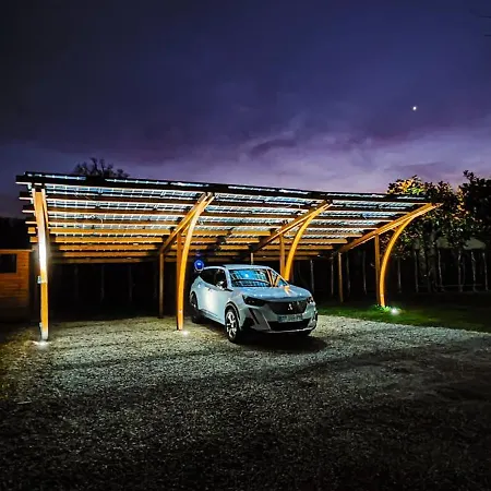 Tagibao Avec Piscine Chauffee Et Villa *