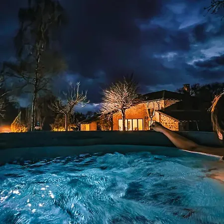 Villa Tagibao Avec Piscine Chauffee Et Lesterps